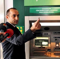 İlk altın ATM'si Kuveyt Türk'ten