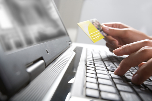 2011 E-Ticaret Verileri Girişimcilere ve Yatırımcılara Göz Kırpıyor