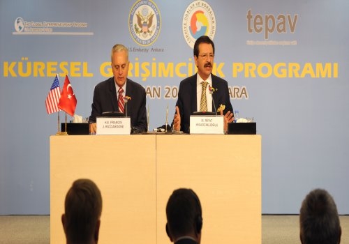 ABD ile Küresel Girişimcilik Programı İçin İmzalar Atıldı