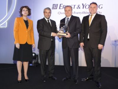 EY'nin Yılın Girişimcisi Ödülü Dr. Şükrü Bozluolçay'ın!