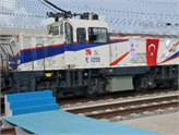 Yerli Elektrikli Lokomotif E 1000 Raylara İndi!