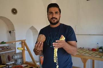 Baba Mesleğini Devraldı, Geliştirdi, Yurt Dışına İhraç Ediyor!